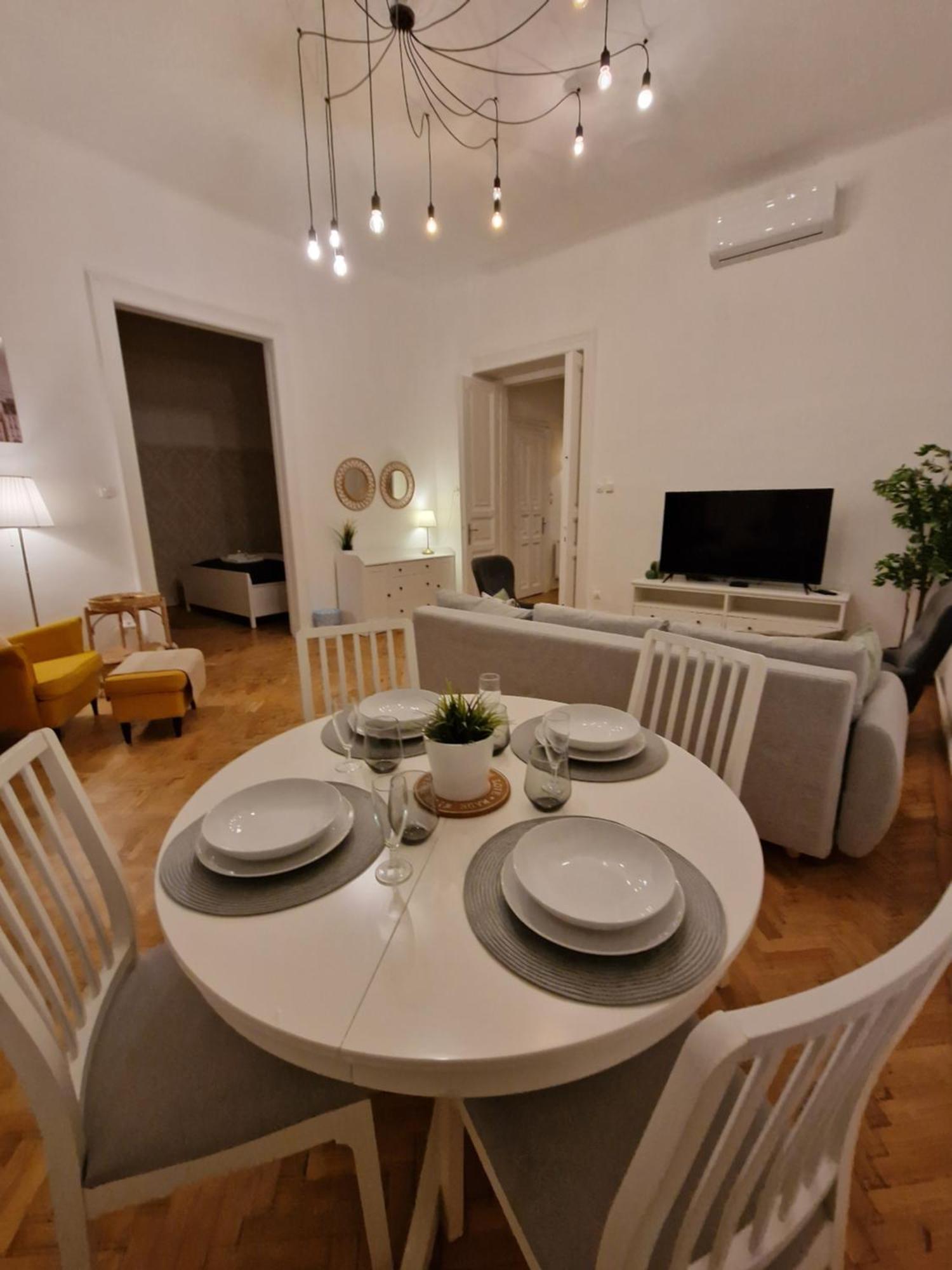 Terrace Vuvu - Apartment With Balcony In The Heart Of Budapest Esterno foto